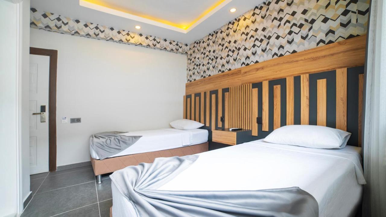 Kafkas Hotel Antalya Bagian luar foto